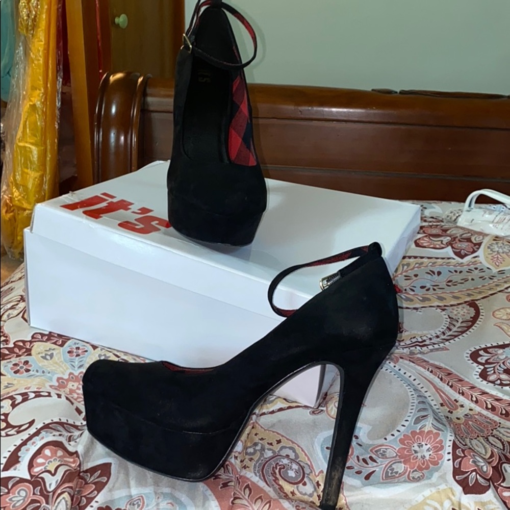 Black Heels.